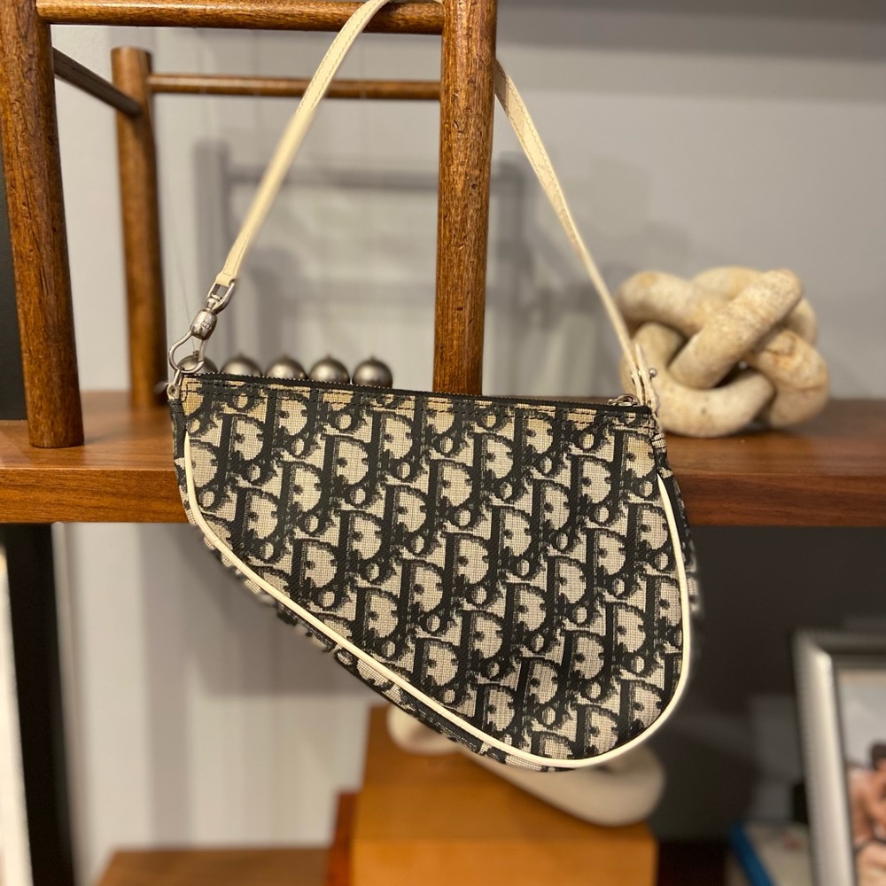 🍄SOLD🍄Christian Dior Vintage Trotter saddle shoulder bags